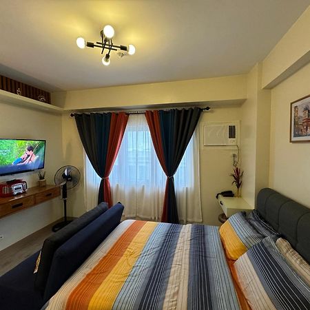 Condo Home With Fast Wifi In Bacolod City Exterior photo
