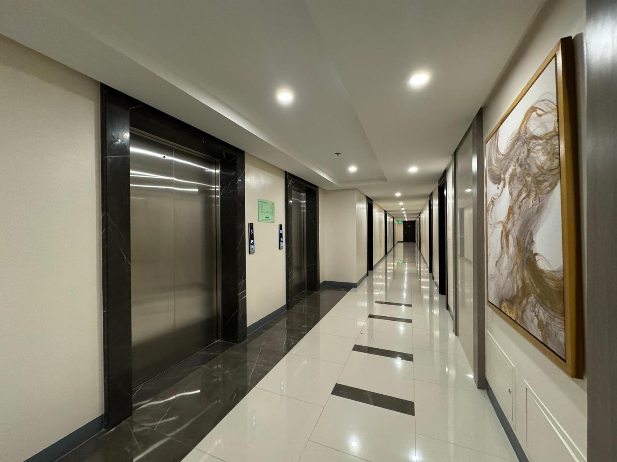 Condo Home With Fast Wifi In Bacolod City Exterior photo