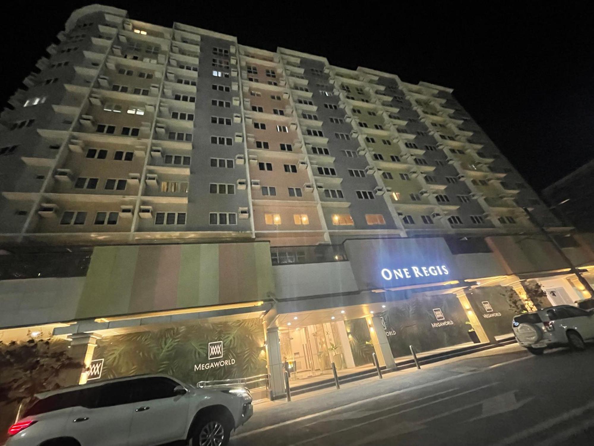 Condo Home With Fast Wifi In Bacolod City Exterior photo